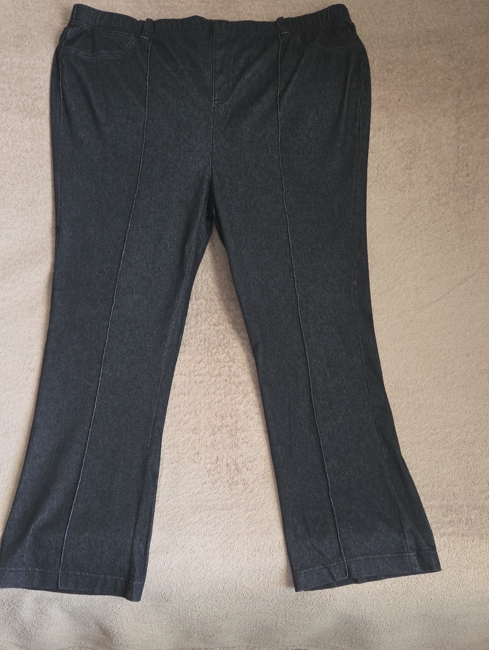 Serra Black Bootcut Jegging- Size XL (16-18)